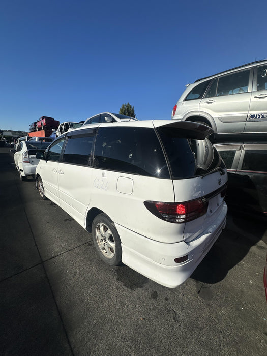 2004 Toyota Estima  R30 6226 - Used parts for sale