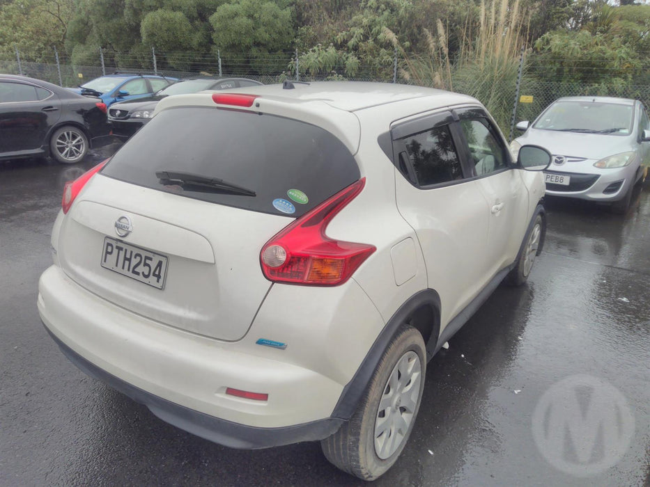 2013, Nissan, Juke, YF15-304166