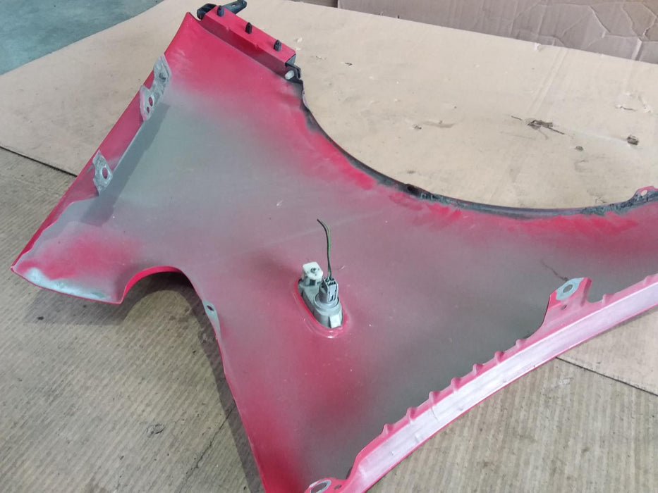 Mitsubishi Colt Colt  Left Guard