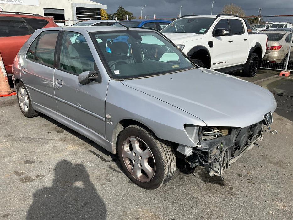 2001, Peugeot, 306, XT 2.0 5DR 4SPD A P