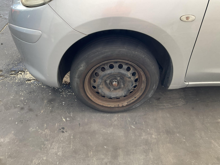2010 Nissan March   5873 - Used parts for sale
