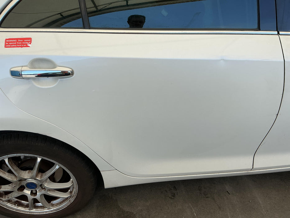 2014 Toyota Camry Hybrid XV50 6179 - Used parts for sale