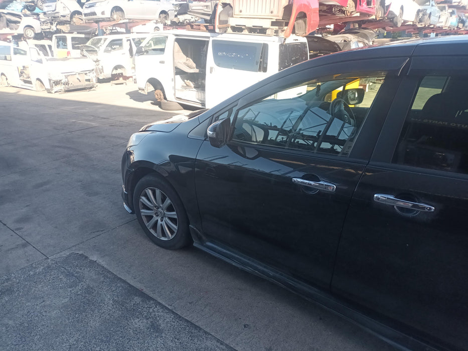 2010 Mazda MPV   6066 - Used parts for sale