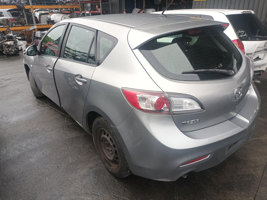 2011 Mazda Axela BL    5731 - Used parts for sale