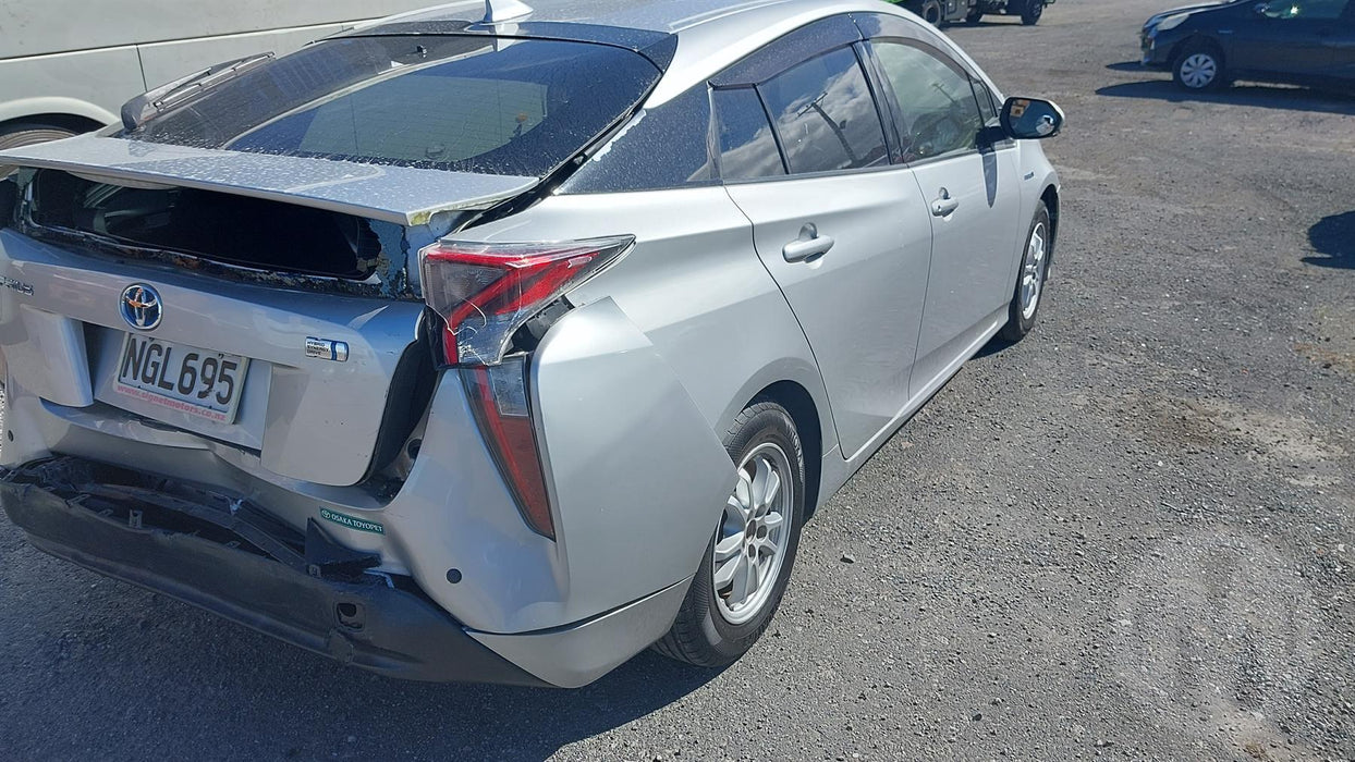 2017 Toyota Prius Hybrid W50 5950 - Used parts for sale