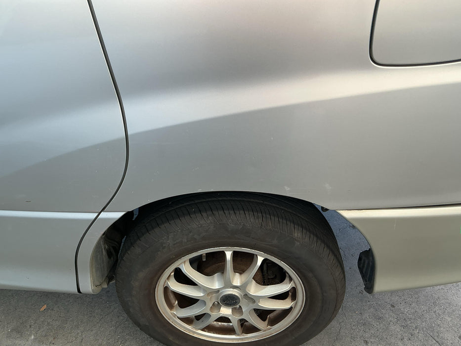 2000 Toyota Estima  R40 6172 - Used parts for sale