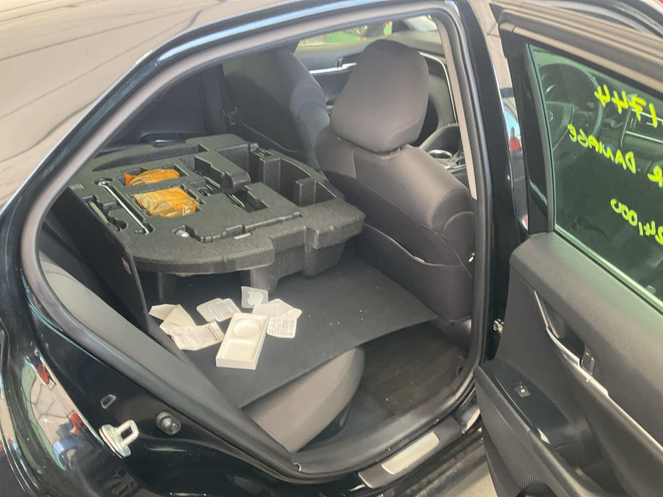 2018 Toyota Camry Hybrid  5099 - Used parts for sale