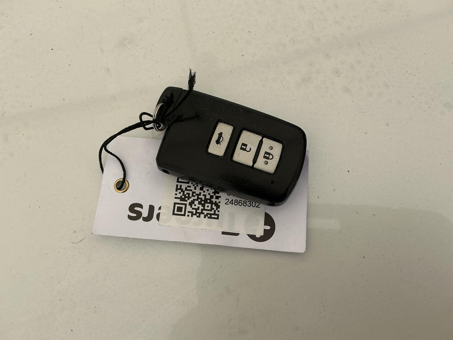 2014 Toyota Camry Hybrid XV50 6179 - Used parts for sale