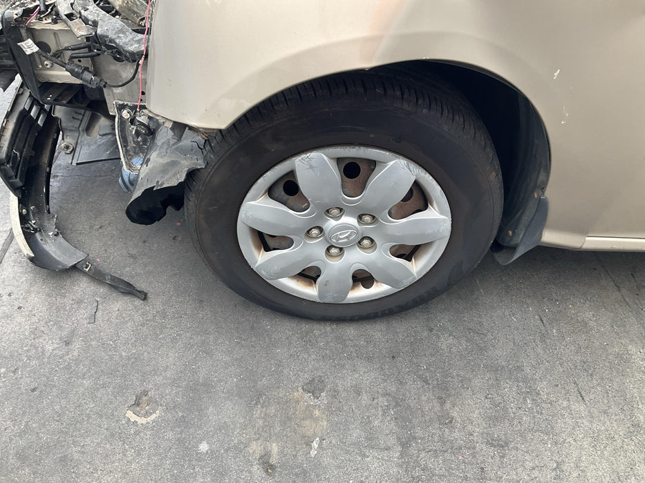2007 Hyundai Elantra  XD 6009 - Used parts for sale