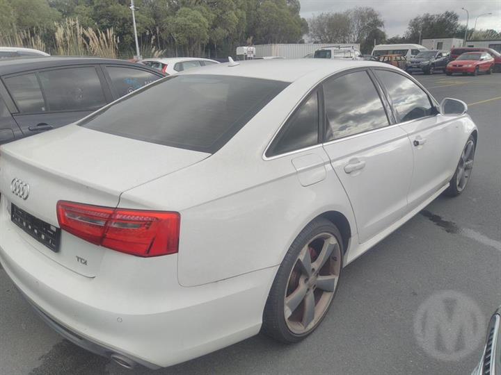 2012, Audi, A6, WAUZZZ4G2BN031276