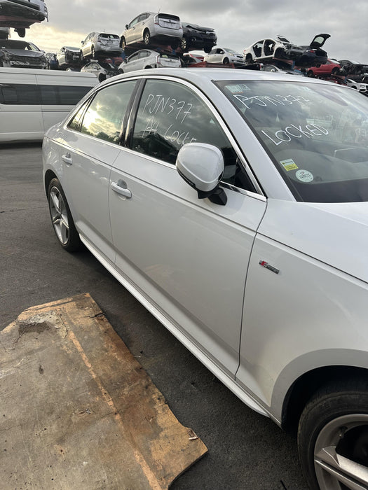 2017 Audi A4   4675 - Used parts for sale