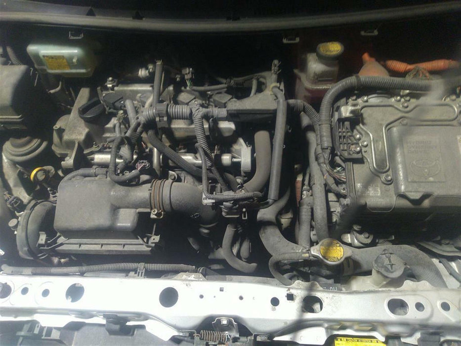 2013 Toyota Aqua   3893 - Used parts for sale