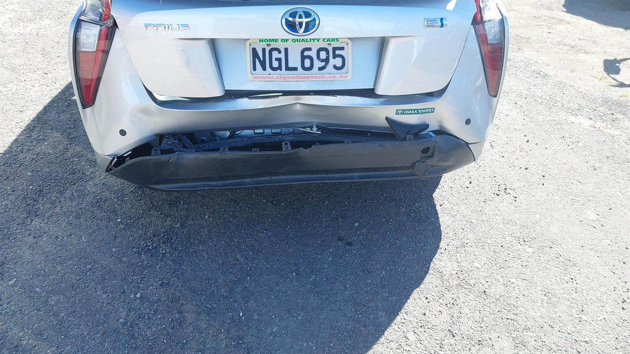 2017 Toyota Prius Hybrid W50 5950 - Used parts for sale