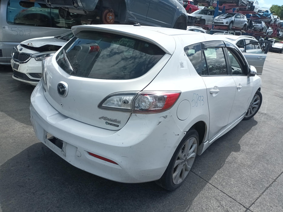 2011 Mazda Axela   5893 - Used parts for sale
