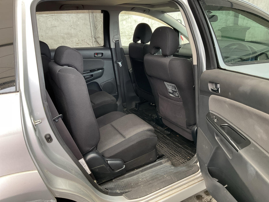 2004 Toyota Wish   5609 - Used parts for sale