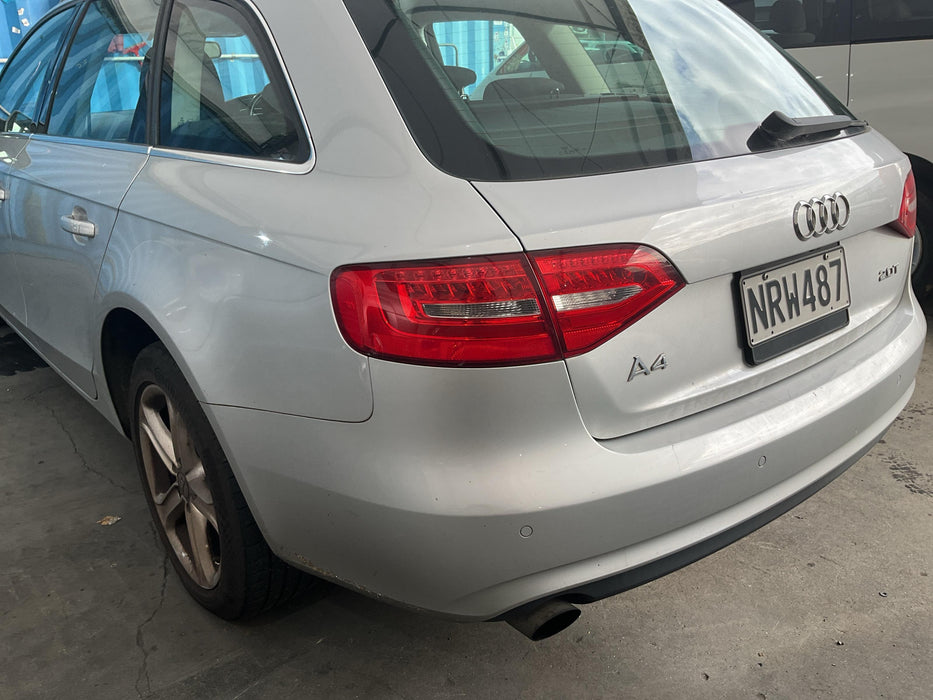 2012 Audi A4 Avant  5004 - Used parts for sale