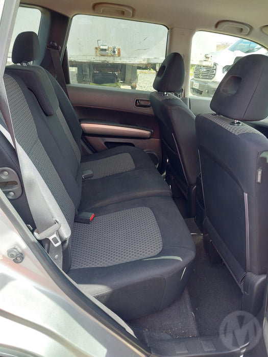 2008 Nissan X-trail 2.5 ST-L CVT  5697 - Used parts for sale