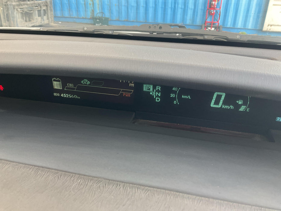 2014 Toyota Prius Hybrid W30 5831 - Used parts for sale