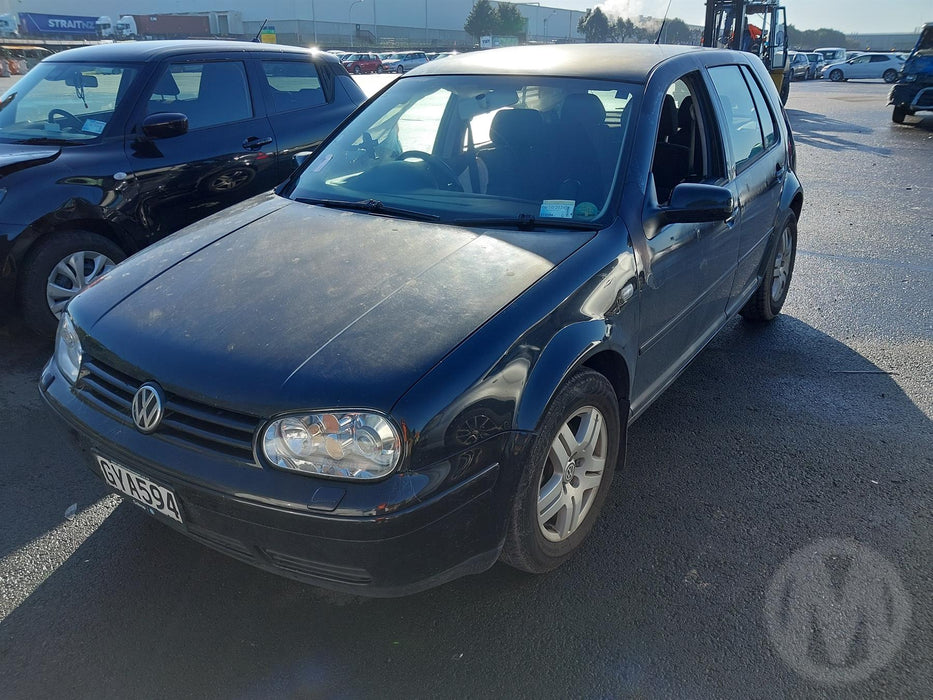 2004, Volkswagen, Golf, WVWZZZ1JZ4U006252