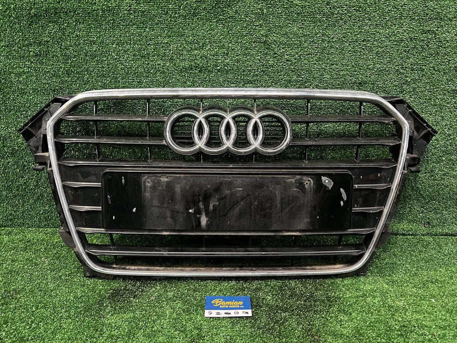 2012 Audi A4 Avant B8 Grille