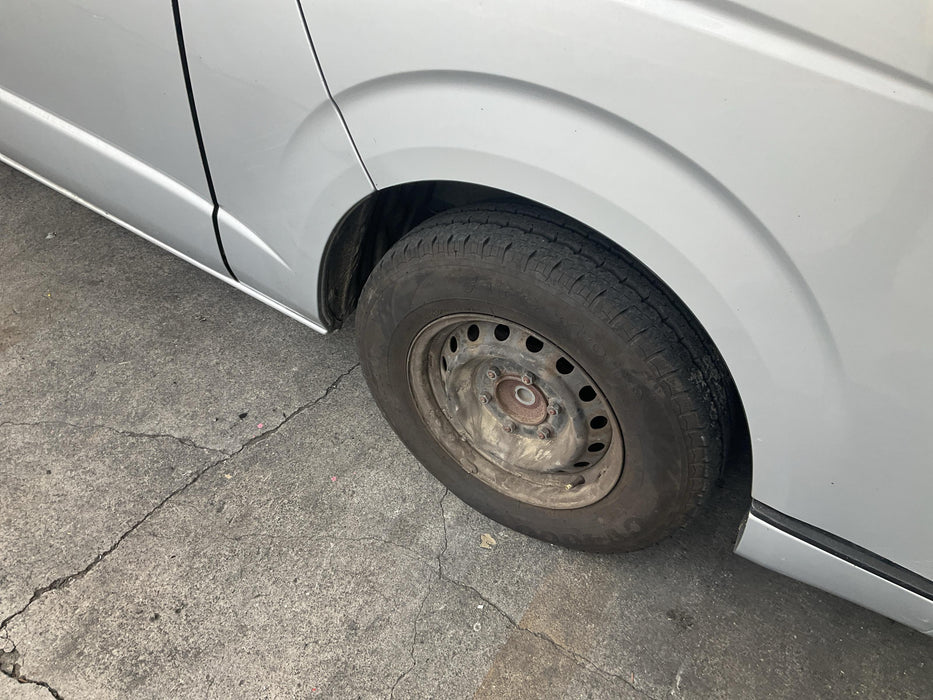 2013 Toyota Hiace  V H200 6224 - Used parts for sale