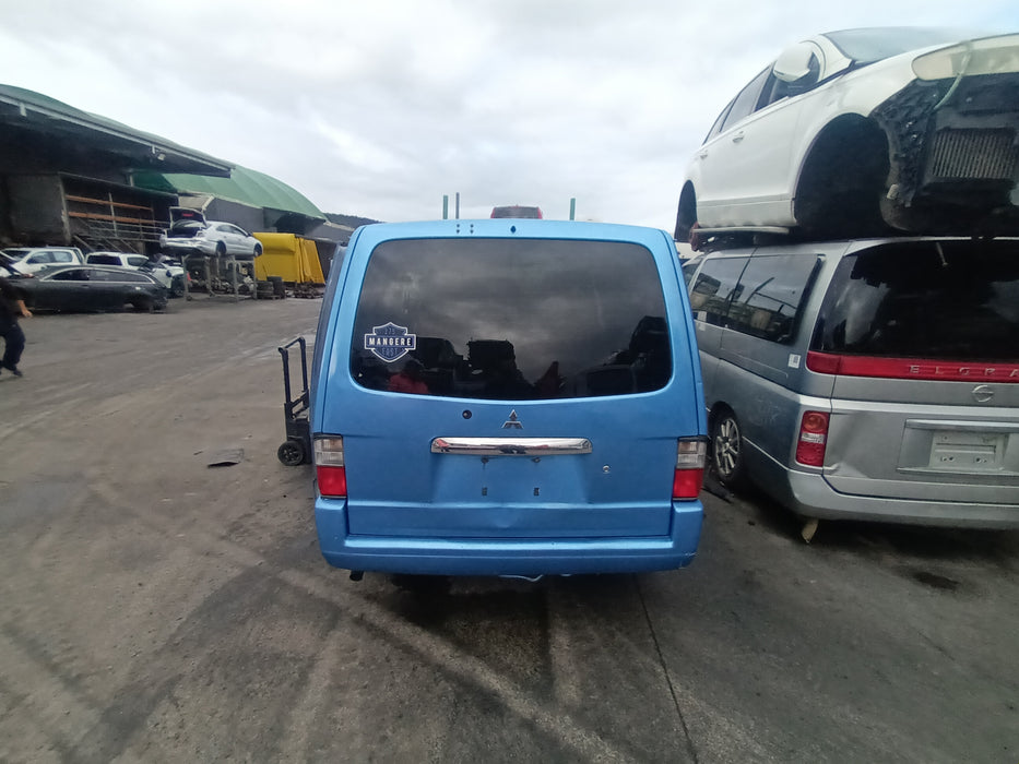 2005, Mitsubishi, Delica, SK82VM-302917