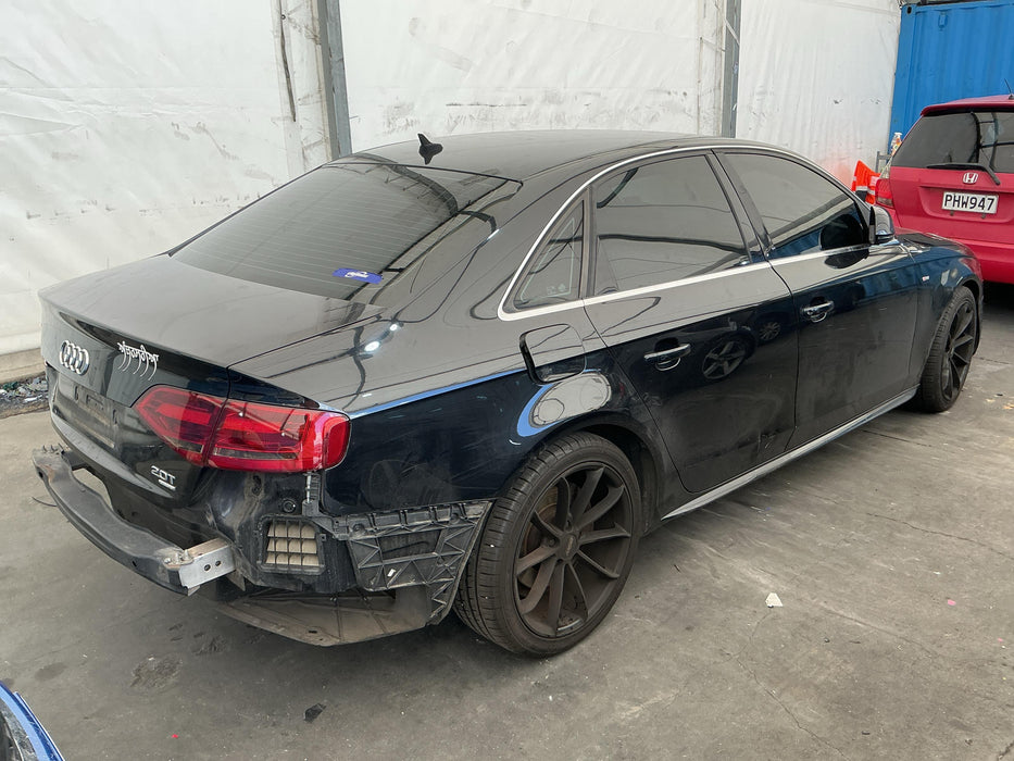 2009 Audi A4   6055 - Used parts for sale