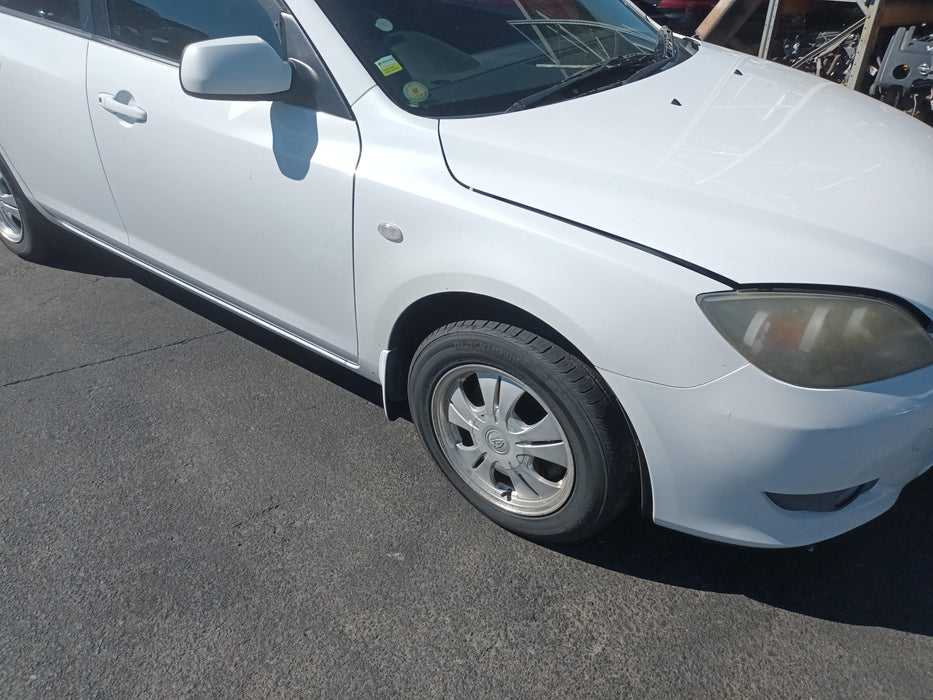 2005 Mazda Axela   5752 - Used parts for sale