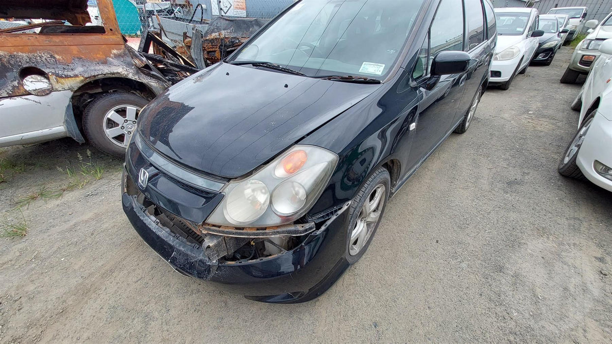 2004, Honda, Stream, ABSOLUTE, RN5-2001331