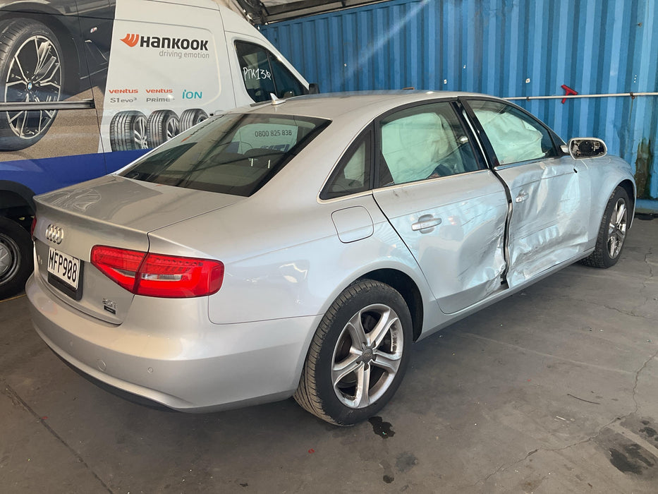 2014, Audi, A4, WAUZZZ8K2EA085199