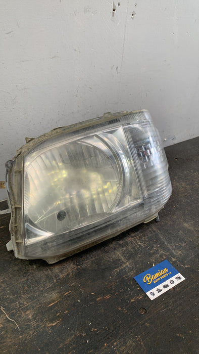 Toyota, Hiace, Left Headlamp