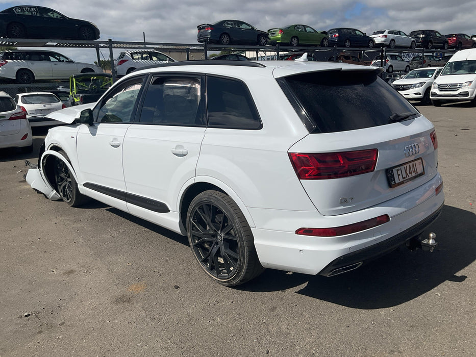 2019 Audi Q7 Quattro 4M 6004 - Used parts for sale