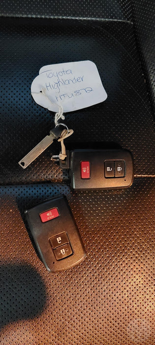 2014 Toyota Highlander GXL 3.5P/4WD/6AT/SW/  5721 - Used parts for sale