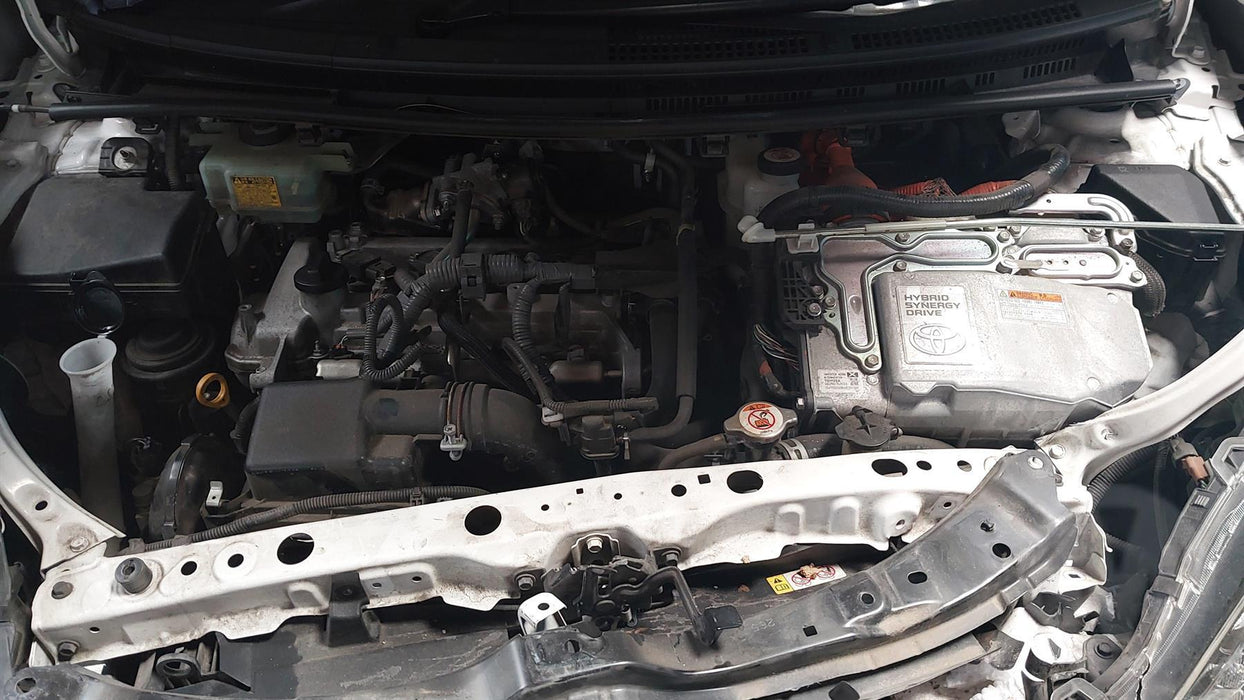 2018 Toyota Aqua   5604 - Used parts for sale