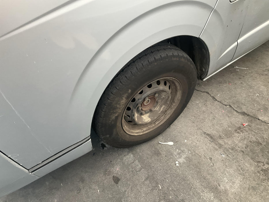 2013 Toyota Hiace  V H200 6224 - Used parts for sale