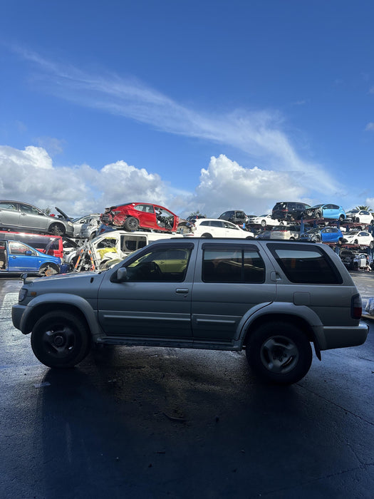 1996 Nissan Terrano REGULUS  5133 - Used parts for sale