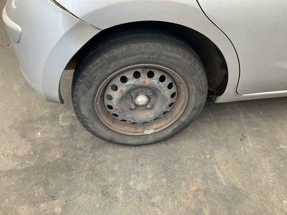 2010 Nissan March   5873 - Used parts for sale