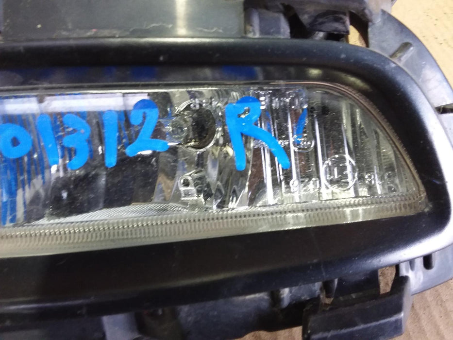 Mazda 3 Axela BK  Right Indicator/Fog/Side