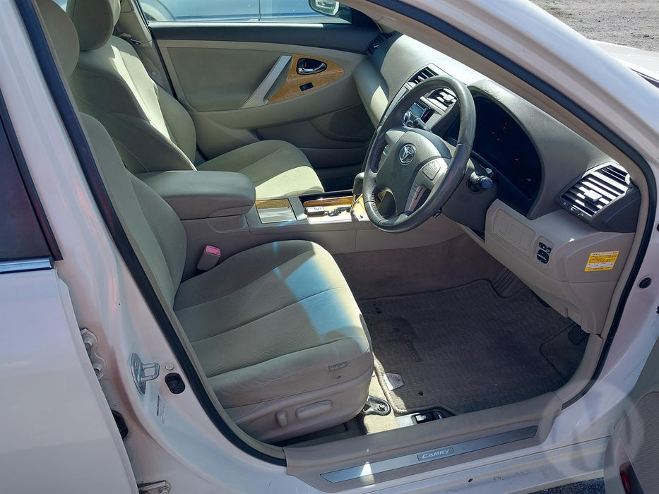 2006 Toyota Camry 240 XV40 6369 - Used parts for sale
