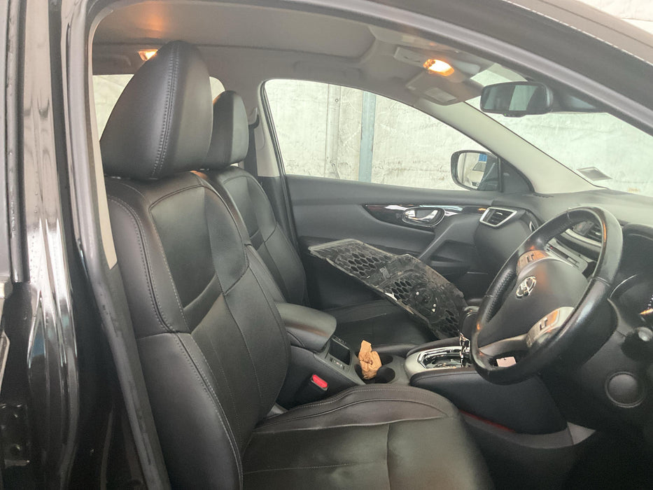 2017 Nissan Qashqai TI 2.0P/1CVT/HA/5DR  4726 - Used parts for sale