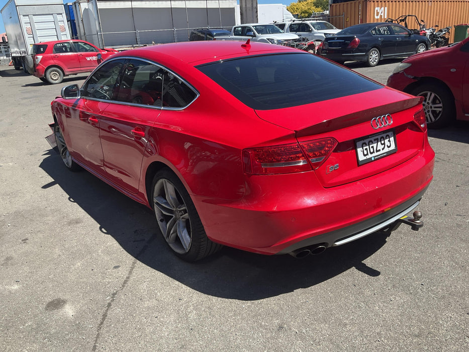 2011 Audi S5 Sportback Quattro 8T 6040 - Used parts for sale