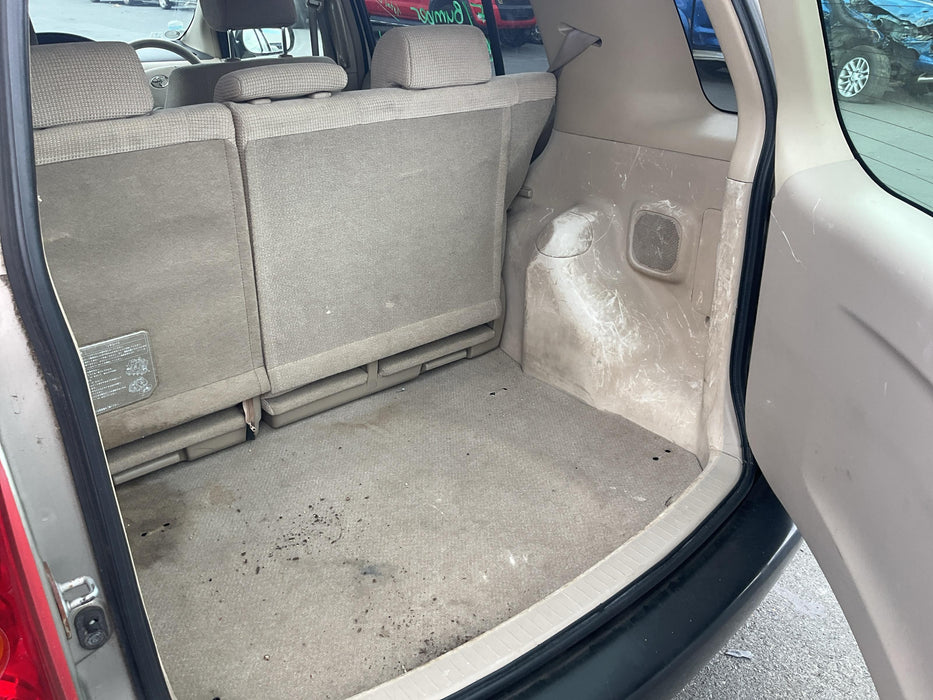 2005 Toyota Raum  Z20 6010 - Used parts for sale
