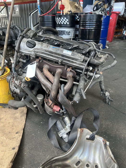 2006 Toyota Estima  R40 Engine