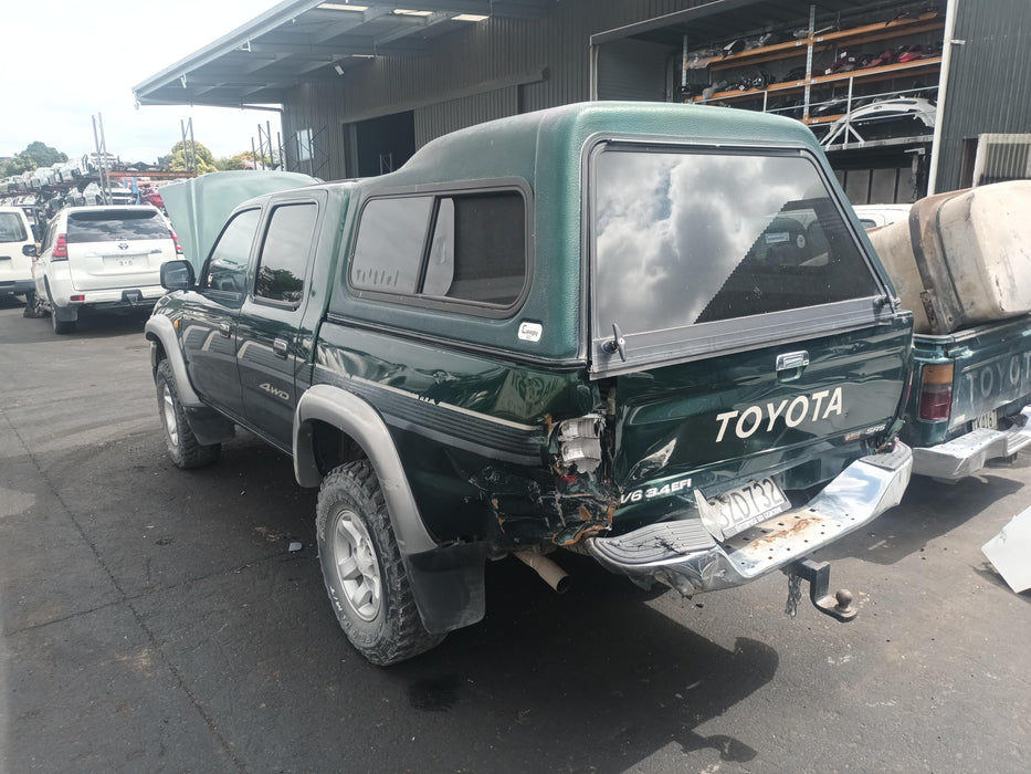 2004 Toyota Hilux 3.4P V6 4WD SR5 DCAB  5816 - Used parts for sale