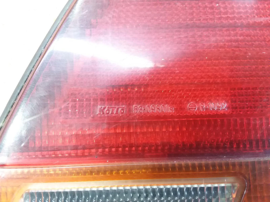 2000 Toyota Vista Vista  Right Taillight