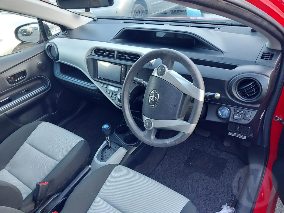 2013, Toyota, Aqua, Hybrid, NHP10-6183123