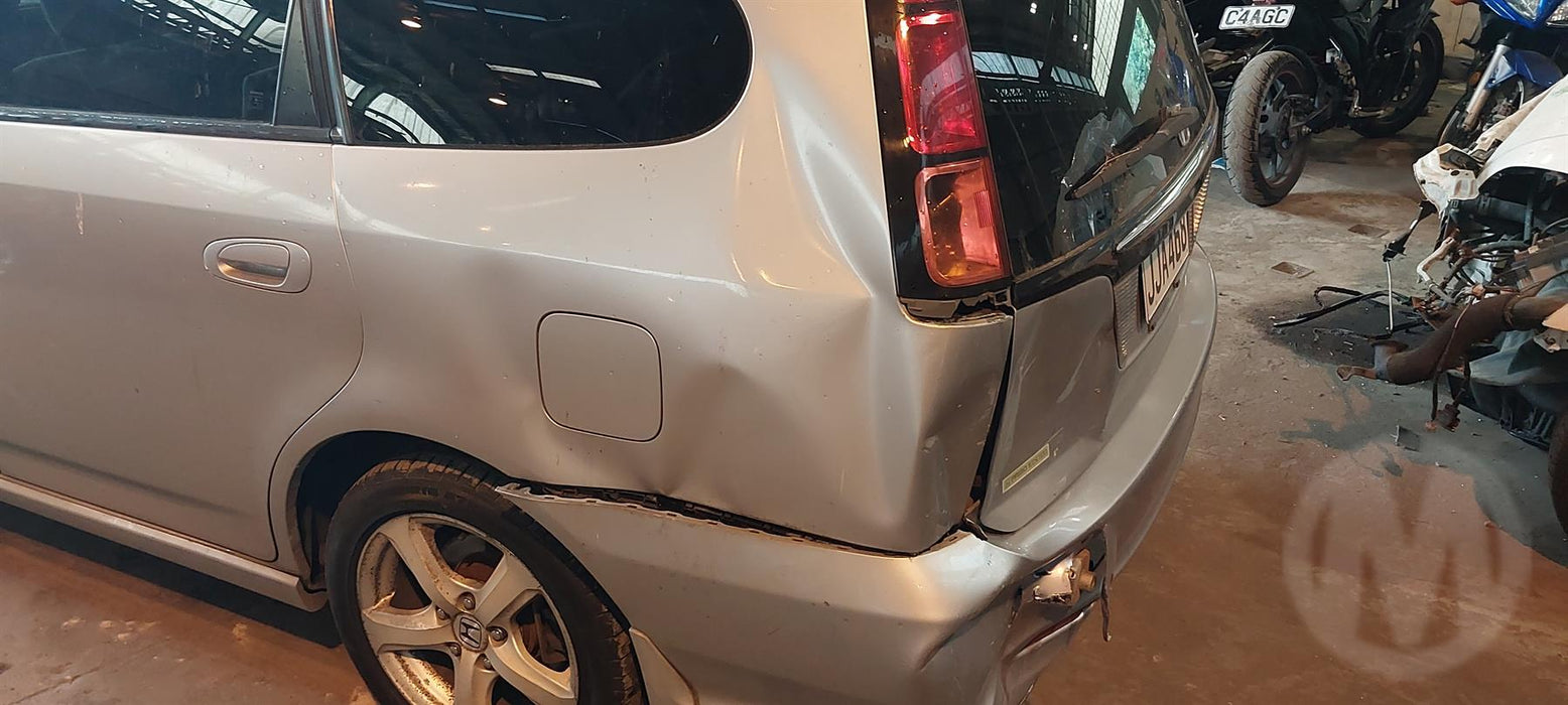 2004 Honda Stream   5379 - Used parts for sale