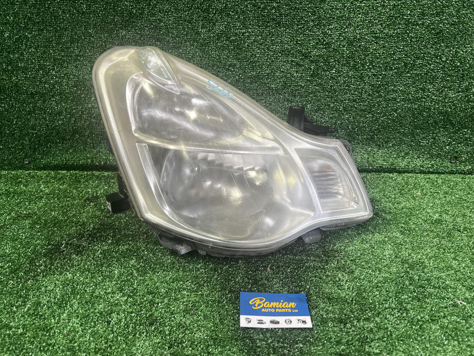 2006 Nissan Bluebird Sylphy  II G11 Right Headlamp