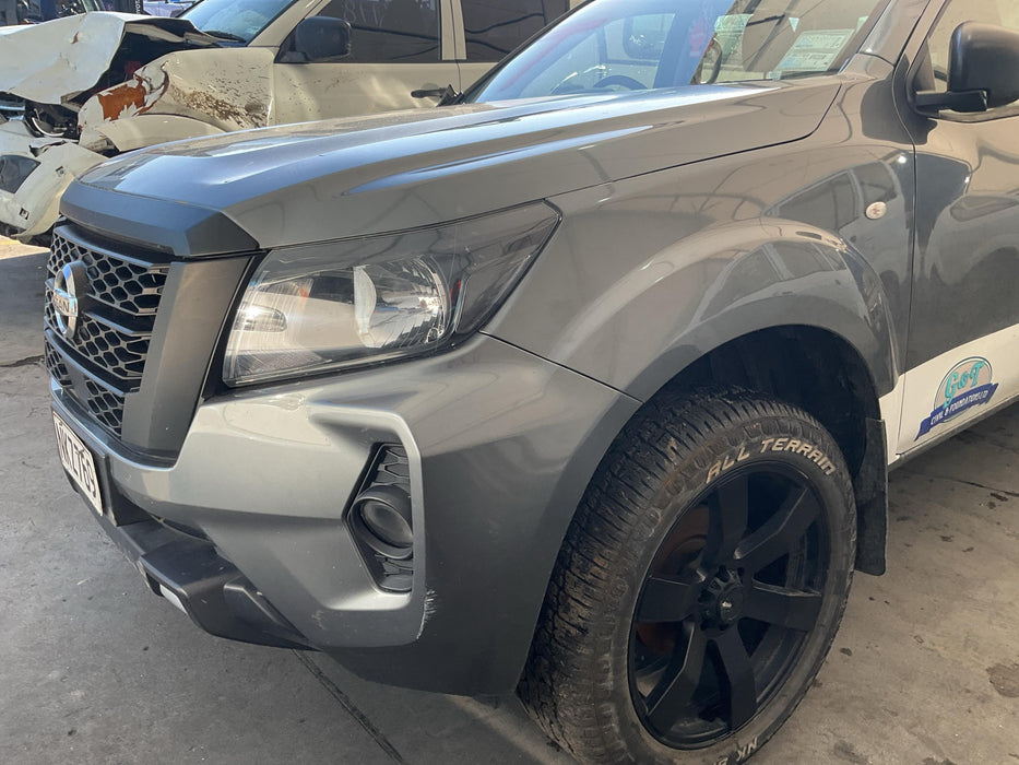 2021 Nissan Navara SL 2.3D/7AT  5017 - Used parts for sale