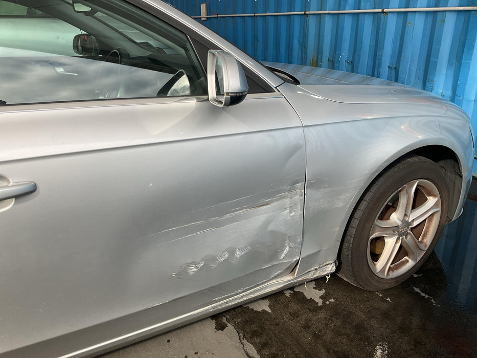 2012 Audi A4 Avant  5004 - Used parts for sale